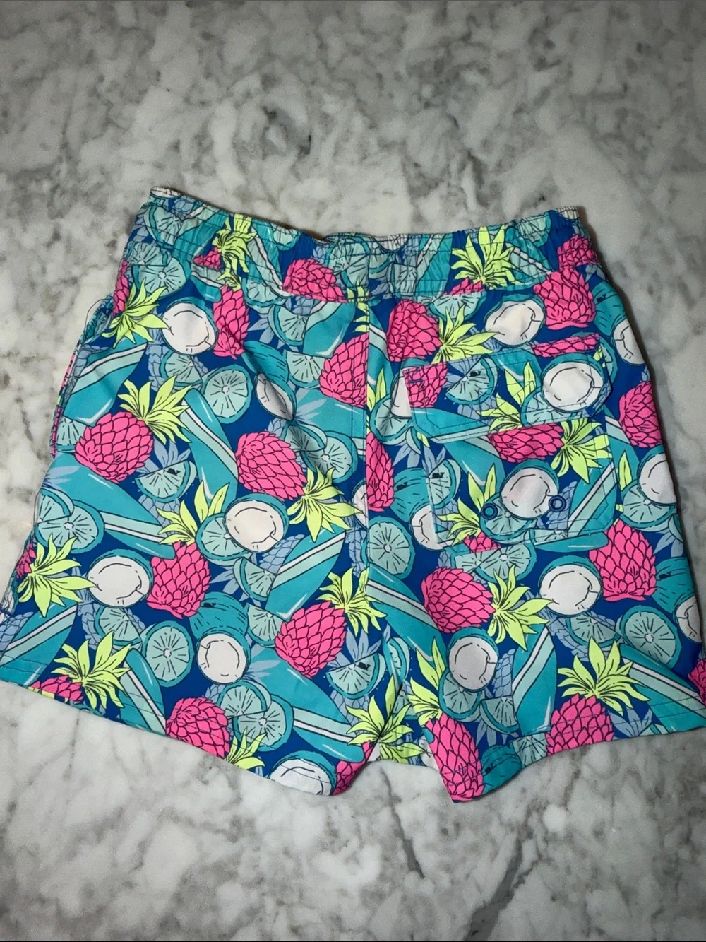 Vineyard Vines worn 3x